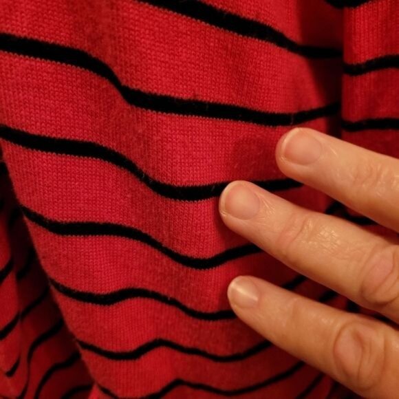 Torrid cardigan knit sweater size 1 1X black pink soft rockabilly ruffle Trim - Picture 3 of 7